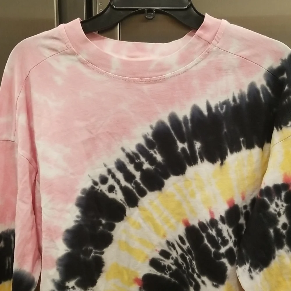 💕ELECTRIC & ROSE💕 Long Sleeve T-Shirt Top ~ Tie Dye Pattern Small NWT